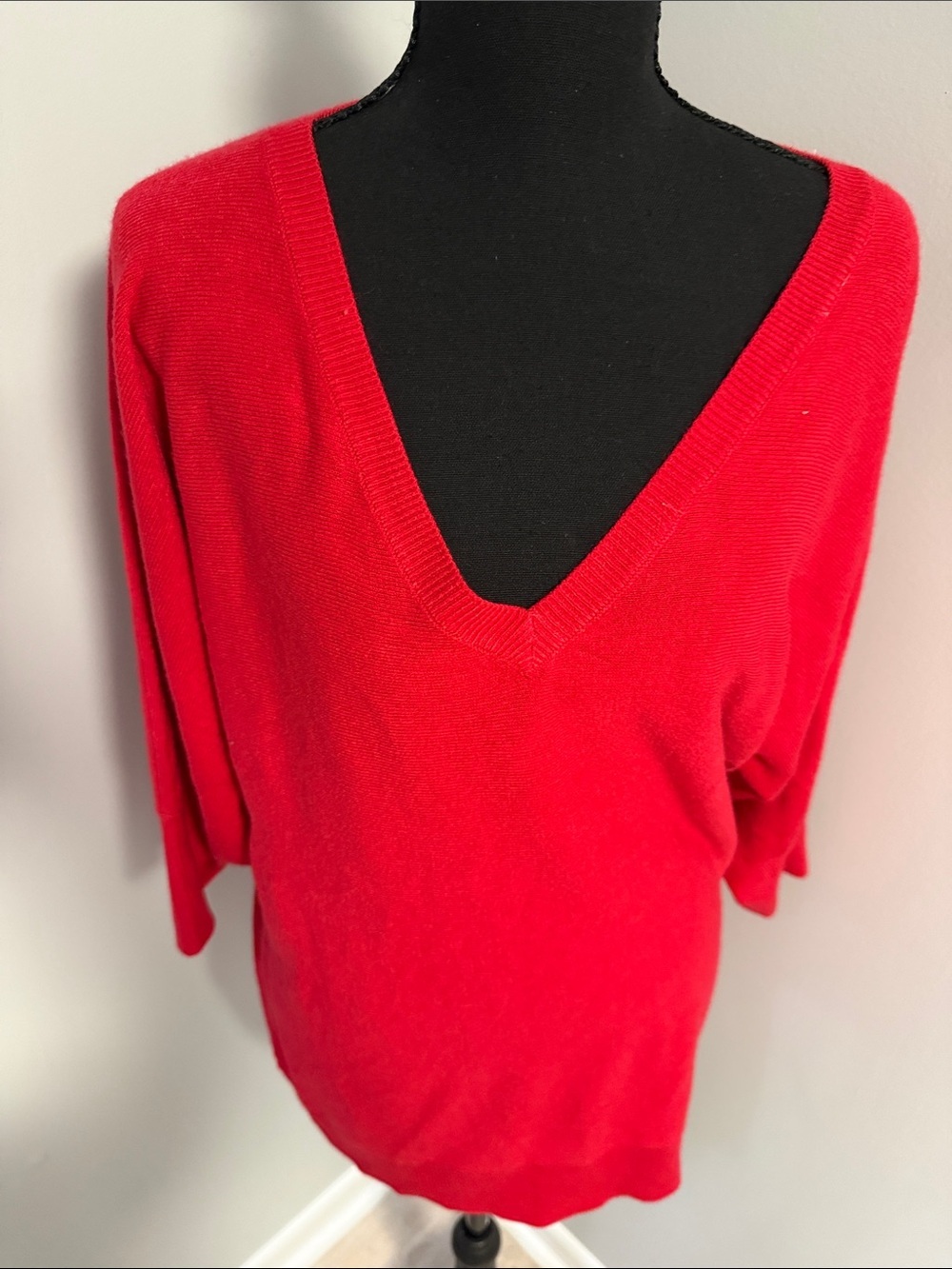 New York & Company Bright Red V-Neck Sweater - Picture 2 of 3
